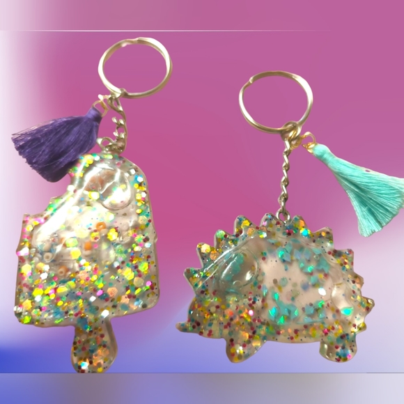 Handmade Shaker Keychains - Picture 2 of 4